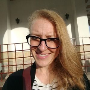 Meet your Posher, Lindsey